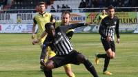 &Pi;&alpha;&rho;έ&mu;&epsilon;&iota;&nu;&epsilon; 5&omicron;&sigmaf; &omicron; &Omicron;&Phi;&Eta;-&Delta;&epsilon;ί&tau;&epsilon; &tau;&eta;&nu; &epsilon;&iota;&kappa;ό&nu;&alpha; &tau;&eta;&sigmaf; Football league