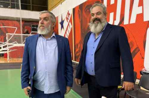 &Pi;&rho;&omicron;&epsilon;&delta;&rho;&iota;&kappa;ά &chi;&alpha;&mu;ό&gamma;&epsilon;&lambda;&alpha;