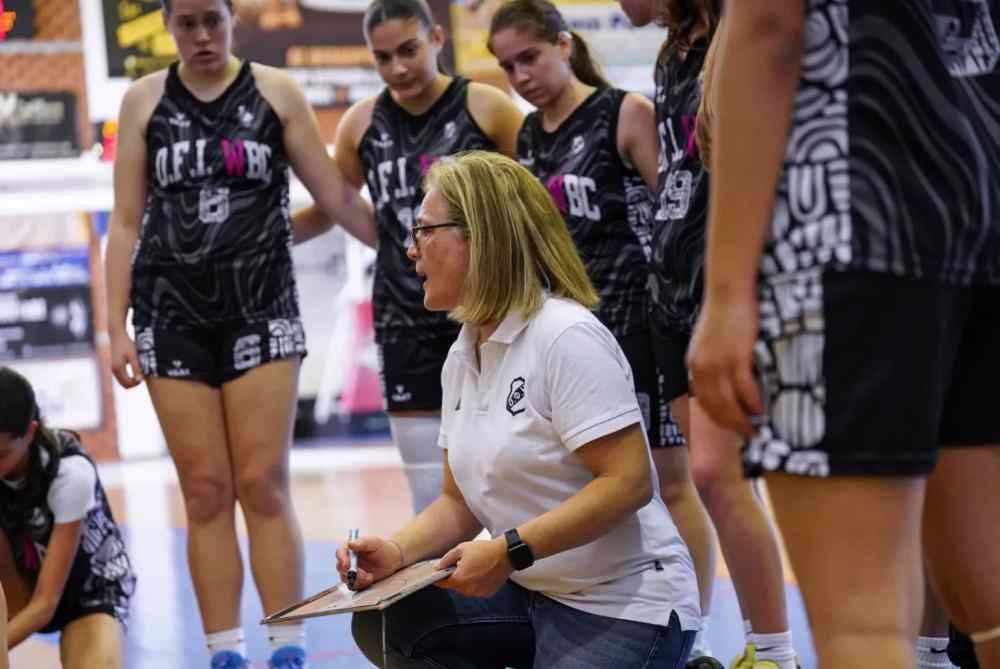 &Delta;&epsilon;ύ&tau;&epsilon;&rho;&eta; ή&tau;&tau;&alpha; &gamma;&iota;&alpha; &tau;&iota;&sigmaf; &Nu;&epsilon;ά&nu;&iota;&delta;&epsilon;&sigmaf; &tau;&omicron;&upsilon; &Omicron;&Phi;&Eta; &sigma;&tau;&omicron; Final-8, &alpha;&upsilon;&tau;ή &tau;&eta; &phi;&omicron;&rho;ά &alpha;&pi;&omicron; &tau;&omicron;&nu; &Alpha;&pi;ό&lambda;&lambda;&omega;&nu;&alpha; &Pi;ά&tau;&rho;&alpha;&sigmaf; (52-38)
