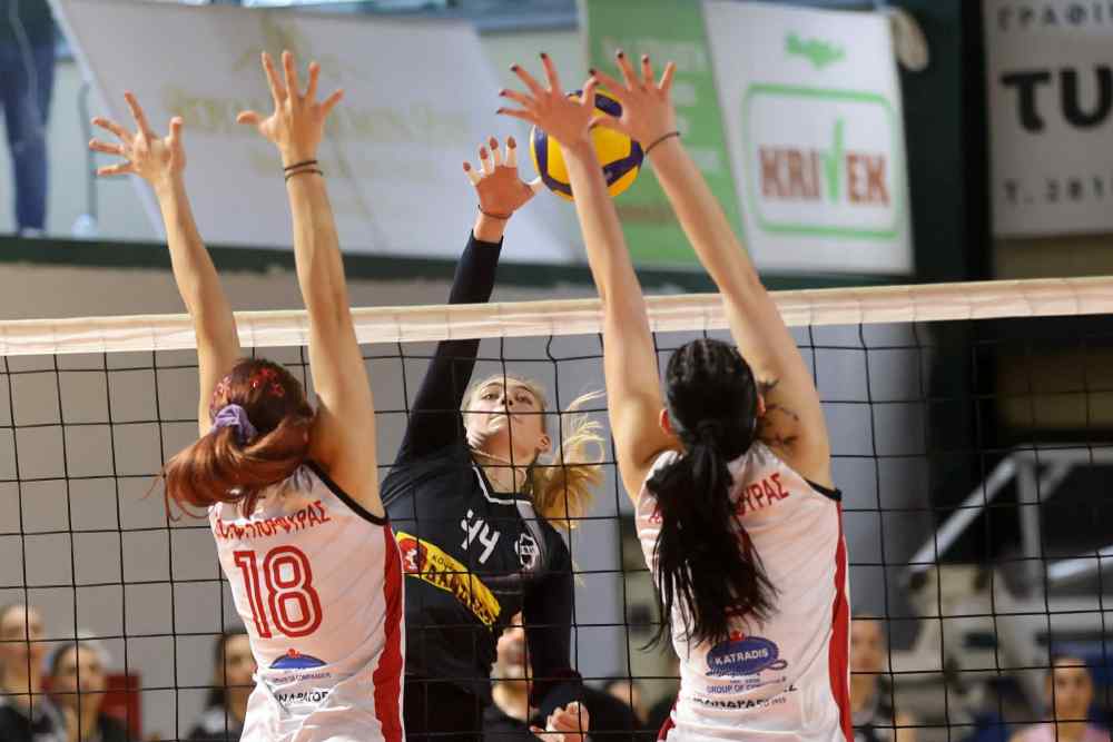 Pre League &Gamma;&upsilon;&nu;&alpha;&iota;&kappa;ώ&nu;: &Sigma;&tau;&eta;&nu; 4&eta; &theta;έ&sigma;&eta; &tau;&alpha; &kappa;&omicron;&rho;ί&tau;&sigma;&iota;&alpha; &tau;&omicron;&upsilon; &Omicron;&Phi;&Eta; &epsilon;&tau;&omicron;&iota;&mu;ά&zeta;&omicron;&nu;&tau;&alpha;&iota; &gamma;&iota;&alpha; &nu;έ&omicron; &nu;&tau;έ&rho;&mu;&pi;&iota; &mu;&epsilon; &tau;&iota;&sigmaf; &Alpha;&mu;&alpha;&zeta;ό&nu;&epsilon;&sigmaf;