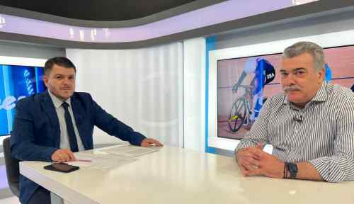 &Omicron; &Pi;&Omicron;&Alpha; &epsilon;&lambda;&pi;ί&zeta;&epsilon;&iota; &sigma;&epsilon; &mu;&iota;&alpha; &alpha;&nu;&alpha;&delta;&iota;ά&rho;&theta;&rho;&omega;&sigma;&eta;