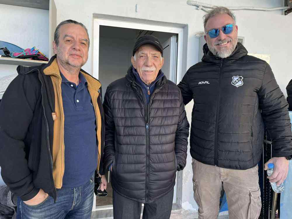 &Tau;&rho;έ&chi;&epsilon;&iota; &gamma;&iota;&alpha; &tau;&omicron; &Epsilon;&Alpha;&Kappa;&Eta; &omicron; &Kappa;ώ&sigma;&tau;&alpha;&sigmaf;