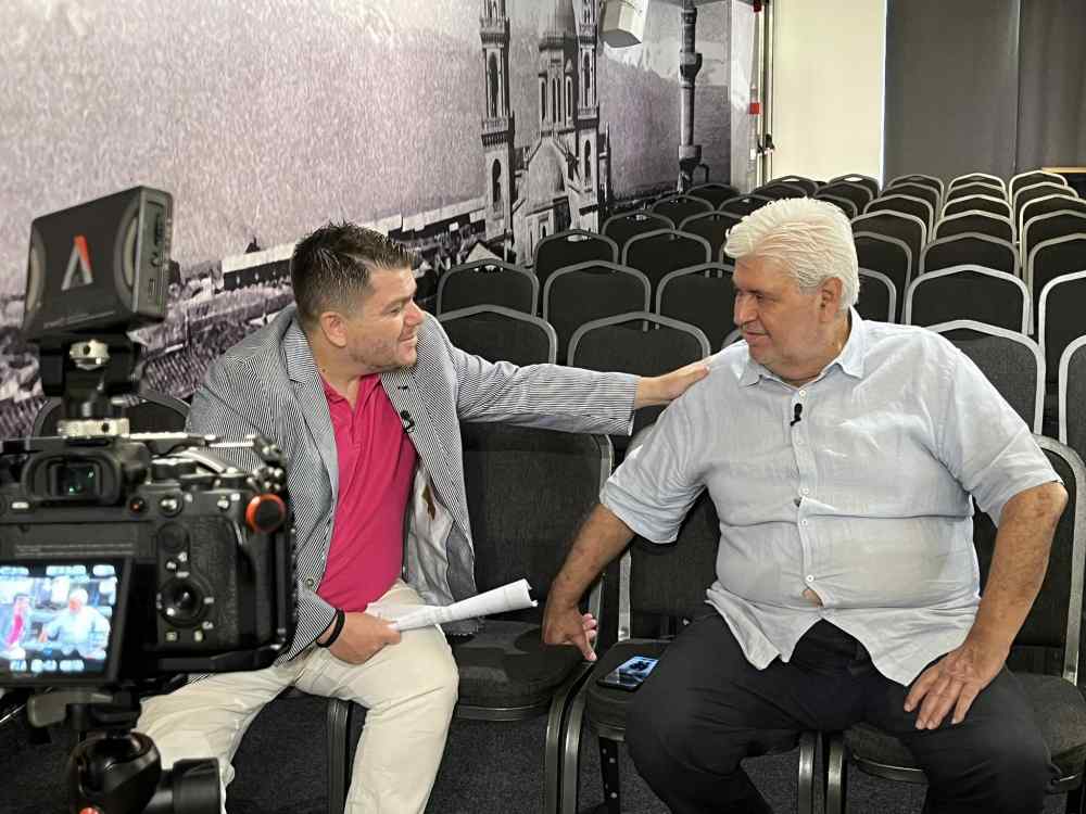 &Alpha;&pi;&omicron;&kappa;&alpha;&lambda;ύ&psi;&epsilon;&iota;&sigmaf; &gamma;&iota;&alpha; &tau;&omicron; &Epsilon;&lambda;&lambda;&eta;&nu;&iota;&kappa;ό &beta;ό&lambda;&epsilon;ϊ (VIDEO)