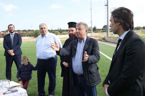 &Omicron; &Omicron;&Phi;&Eta; &nu;&alpha; έ&chi;&epsilon;&iota; &tau;&omicron; &delta;&iota;&kappa;ό &tau;&omicron;&upsilon; &gamma;ή&pi;&epsilon;&delta;&omicron; &sigma;&epsilon; 3 &chi;&rho;ό&nu;&iota;&alpha;