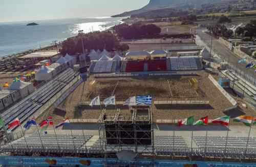 &Xi;&epsilon;&kappa;ί&nu;&eta;&sigma;&epsilon; &eta; &gamma;&iota;&omicron;&rho;&tau;ή &tau;&omicron;&upsilon; Beach Volley &sigma;&tau;&omicron;&nu; &Kappa;&alpha;&rho;&tau;&epsilon;&rho;ό-&Delta;&epsilon;ί&tau;&epsilon; &tau;&omicron; &pi;&rho;ό&gamma;&rho;&alpha;&mu;&mu;&alpha;
