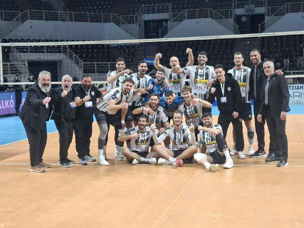 &Omicron; &Omicron;&Phi;&Eta; &pi;έ&tau;&alpha;&xi;&epsilon;...&chi;&alpha;&rho;&tau;&alpha;&epsilon;&tau;ό &Epsilon;&upsilon;&rho;ώ&pi;&eta;&sigmaf; &sigma;&tau;&eta;&nu; PAOK Sports Arena, 1-3 &tau;&omicron;&nu; &Pi;&Alpha;&Omicron;&Kappa;!