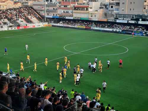 &Sigma;ύ&rho;&rho;&alpha;&xi;&eta; &sigma;&tau;&omicron; &Gamma;&epsilon;&nu;&tau;ί &Kappa;&omicron;&upsilon;&lambda;έ-&Alpha;&pi;&omicron;&beta;&omicron;&lambda;ή, &kappa;ί&tau;&rho;&iota;&nu;&epsilon;&sigmaf; &kappa;&alpha;&iota; έ&nu;&tau;&alpha;&sigma;&eta;!