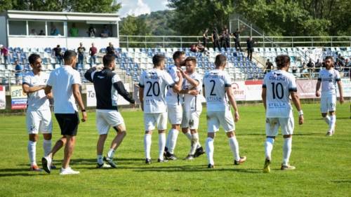 &Epsilon;&pi;&iota;&sigma;&tau;&rho;&Omicron;&Phi;&Eta; &sigma;&tau;&iota;&sigmaf; &pi;&rho;&omicron;&pi;&omicron;&nu;ή&sigma;&epsilon;&iota;&sigmaf; &mu;&epsilon; &tau;&omicron; &mu;&upsilon;&alpha;&lambda;ό &sigma;&tau;&eta; &phi;&iota;έ&sigma;&tau;&alpha; &mu;&epsilon; &tau;&eta; &Sigma;&pi;ά&rho;&tau;&eta;