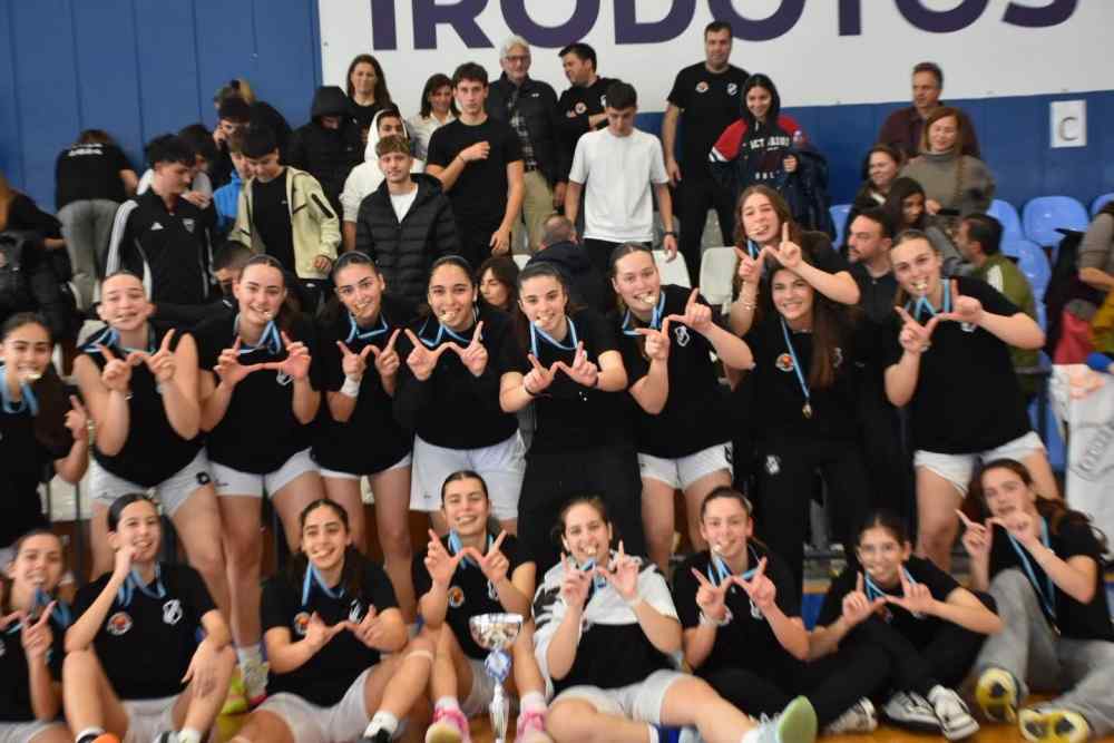 &Pi;&rho;&epsilon;&mu;&iota;έ&rho;&alpha; &mu;&epsilon; &Pi;&alpha;&nu;&alpha;&theta;&eta;&nu;&alpha;ϊ&kappa;ό &omicron;&iota; &Nu;&epsilon;ά&nu;&iota;&delta;&epsilon;&sigmaf; &mu;&pi;ά&sigma;&kappa;&epsilon;&tau; &tau;&omicron;&upsilon; &Omicron;&Phi;&Eta;-&Tau;&omicron; &pi;&rho;ό&gamma;&rho;&alpha;&mu;&mu;&alpha; &tau;&eta;&sigmaf; &tau;&epsilon;&lambda;&iota;&kappa;ή&sigmaf; &phi;ά&sigma;&eta;&sigmaf;