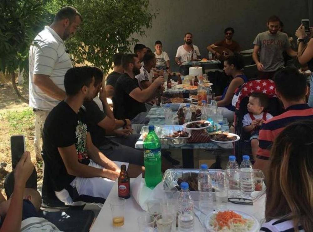 &Alpha;&upsilon;&tau;ό&sigmaf; &epsilon;ί&nu;&alpha;&iota; &omicron; &Omicron;&Phi;&Eta;-&Tau;&alpha; &kappa;&alpha;&lambda;ύ&tau;&epsilon;&rho;&alpha; έ&rho;&chi;&omicron;&nu;&tau;&alpha;&iota;! (VIDEOS)