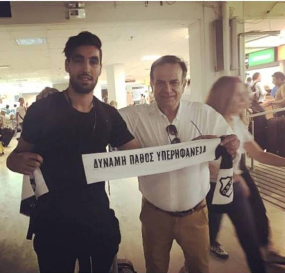 &Omicron; Sassi ...&theta;έ&lambda;&epsilon;&iota; &Gamma;&epsilon;&nu;&tau;ί &Kappa;&omicron;&upsilon;&lambda;έ! (&Phi;&Omega;&Tau;&Omicron;&Gamma;&Rho;&Alpha;&Phi;&Iota;&Epsilon;&Sigma;)