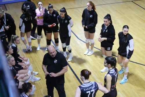 &Nu;ί&kappa;&omicron;&sigmaf; &Pi;&rho;&omicron;ύ&phi;&alpha;&sigmaf;: "&Chi;&rho;&epsilon;&iota;&alpha;&zeta;ό&mu;&alpha;&sigma;&tau;&epsilon; &alpha;&upsilon;&tau;ή &tau;&eta; &nu;ί&kappa;&eta;"