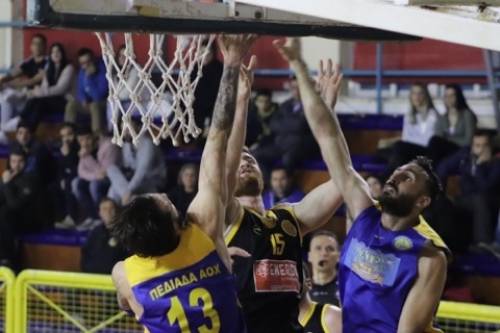 &Tau;&omicron;&pi;&iota;&kappa;ό &mu;&pi;ά&sigma;&kappa;&epsilon;&tau;: &Chi;&alpha;&nu;&iota;ώ&tau;&iota;&kappa;&eta; &upsilon;&pi;ό&theta;&epsilon;&sigma;&eta; &eta; &kappa;&omicron;&rho;&upsilon;&phi;ή &tau;&eta;&sigmaf; &Epsilon;&Kappa;&Alpha;&Sigma;&Kappa;-&Omicron;&lambda;&alpha; &tau;&alpha; &alpha;&pi;&omicron;&tau;&epsilon;&lambda;έ&sigma;&mu;&alpha;&tau;&alpha;