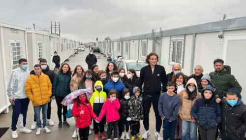 &Tau;&omicron;&upsilon;&sigmaf; &sigma;&epsilon;&iota;&sigma;&mu;ό&pi;&lambda;&eta;&kappa;&tau;&omicron;&upsilon;&sigmaf; &sigma;&tau;&omicron; &Alpha;&rho;&kappa;&alpha;&lambda;&omicron;&chi;ώ&rho;&iota; &epsilon;&pi;&iota;&sigma;&kappa;έ&phi;&theta;&eta;&kappa;&epsilon; &omicron; &Sigma;&tau;έ&phi;&alpha;&nu;&omicron;&sigmaf; &Tau;&sigma;&iota;&tau;&sigma;&iota;&pi;ά&sigmaf;