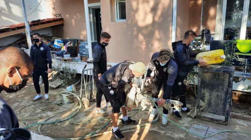 &Alpha;&nu;&theta;&rho;&omega;&pi;&iota;ά &alpha;&pi;&omicron; &tau;&omicron;&nu; &Omicron;&Phi;&Eta;  (VIDEO)