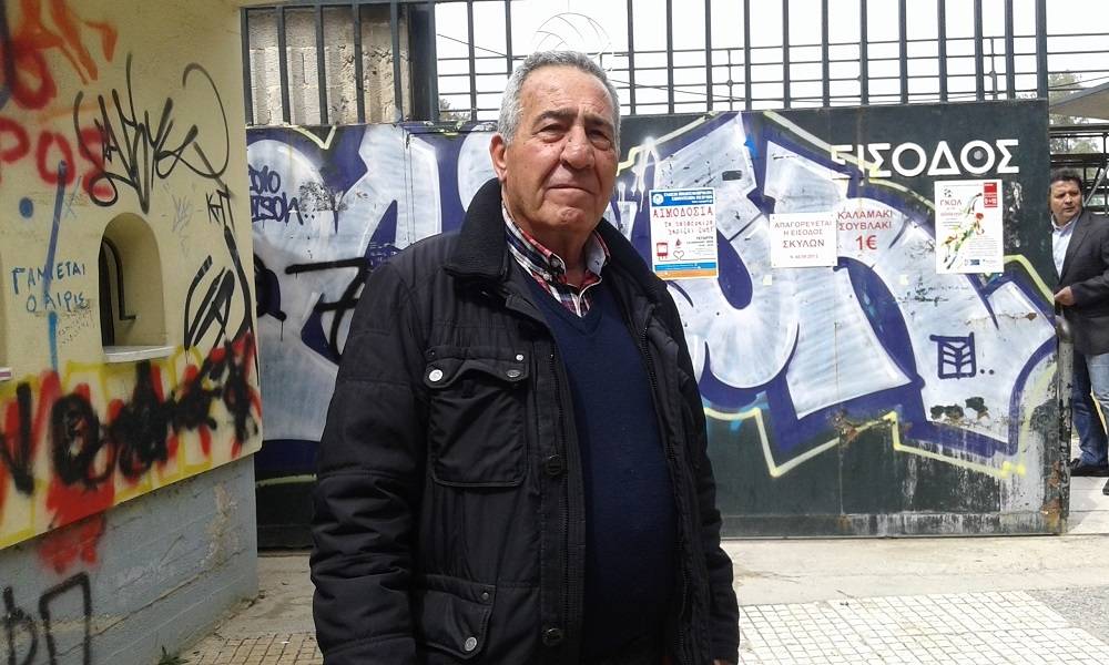 "&Omicron; &Pi;&alpha;&pi;&alpha;&delta;ό&pi;&omicron;&upsilon;&lambda;&omicron;&sigmaf; &kappa;&rho;&alpha;&tau;ά&epsilon;&iota; &mu;ό&nu;&omicron;&sigmaf; &tau;&omicron;&upsilon; &tau;&omicron;&nu; &Omicron;&Phi;&Eta;!"