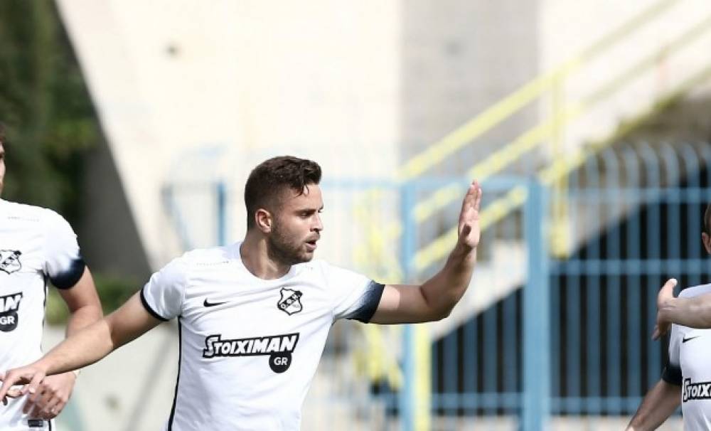 &Epsilon;&kappa;&tau;ό&sigmaf; 18&alpha;&delta;&alpha;&sigmaf; &xi;&alpha;&nu;ά &omicron; &Mu;&pi;&omicron;&lambda;ά&kappa;&eta;&sigmaf;