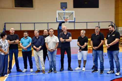 &Sigma;&tau;&omicron;&nu; &alpha;&gamma;&iota;&alpha;&sigma;&mu;ό &tau;&omicron;&upsilon; &tau;&mu;ή&mu;&alpha;&tau;&omicron;&sigmaf; &mu;&pi;ά&sigma;&kappa;&epsilon;&tau; &tau;&omicron;&upsilon; &Omicron;&Phi;&Eta;