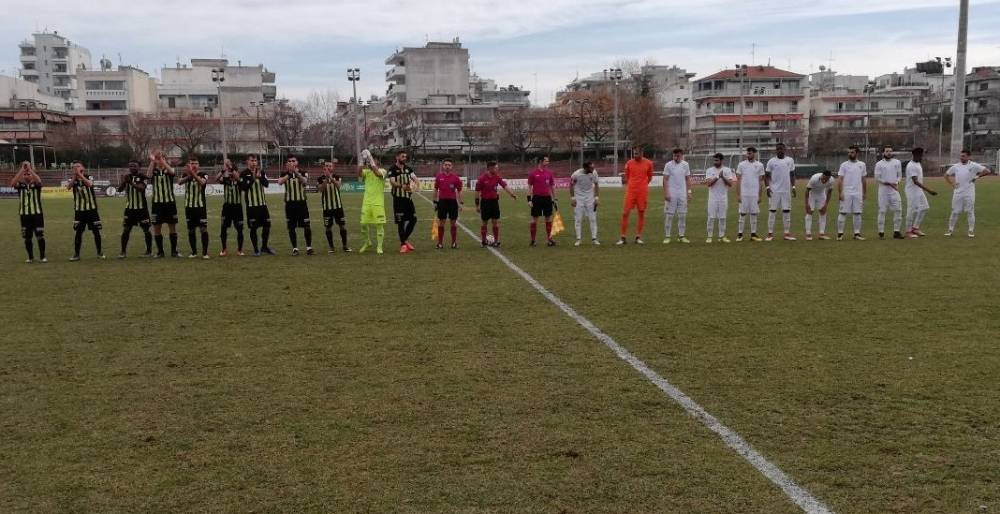 &Sigma;&tau;&eta;&nu; 7&eta; &theta;έ&sigma;&eta; έ&pi;&epsilon;&sigma;&epsilon; &omicron; &Epsilon;&rho;&gamma;&omicron;&tau;έ&lambda;&eta;&sigmaf; &mu;&epsilon;&tau;ά &tau;&omicron; &beta;&alpha;&rho;ύ 3-0 &sigma;&tau;&eta;&nu; &Kappa;&alpha;&lambda;&alpha;&mu;&alpha;&rho;&iota;ά