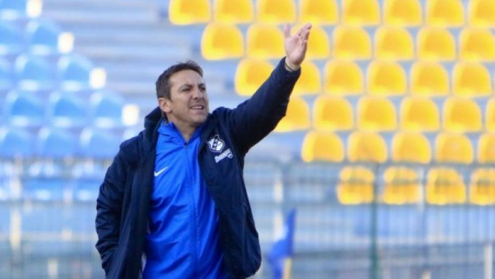 &Omicron;&iota; &alpha;&lambda;ή&theta;&epsilon;&iota;&epsilon;&sigmaf; &pi;&omicron;&nu;ά&nu;&epsilon;!