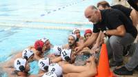 &Tau;&eta;&nu; &pi;&rho;ώ&tau;&eta; &nu;ί&kappa;&eta; &sigma;&tau;&omicron; &phi;&iota;&nu;ά&lambda;&epsilon; &tau;&omicron;&upsilon; &pi;&rho;ώ&tau;&omicron;&upsilon; &gamma;ύ&rho;&omicron;&upsilon; &psi;ά&chi;&nu;&epsilon;&iota; &omicron; &Omicron;&Phi;&Eta;