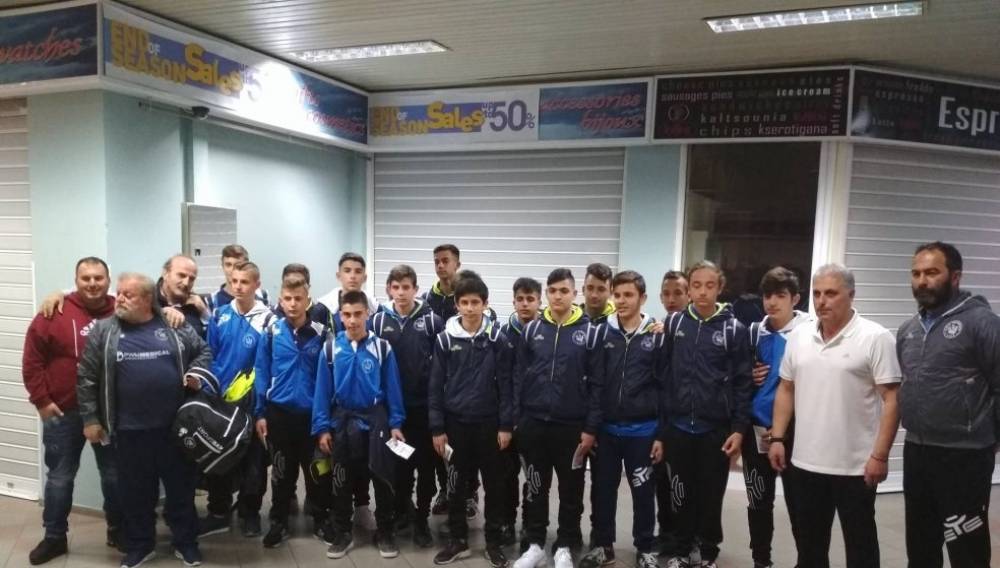 &Tau;&eta;&nu; &pi;&rho;ό&kappa;&rho;&iota;&sigma;&eta; &sigma;&tau;&omicron;&upsilon;&sigmaf; "4" &tau;&eta;&sigmaf; &Epsilon;&lambda;&lambda;ά&delta;&omicron;&sigmaf; &delta;&iota;&epsilon;&kappa;&delta;&iota;&kappa;&epsilon;ί &eta; &Mu;&iota;&kappa;&tau;ή &Pi;&alpha;ί&delta;&omega;&nu; &tau;&eta;&sigmaf; &Epsilon;&Pi;&Sigma;&Eta;