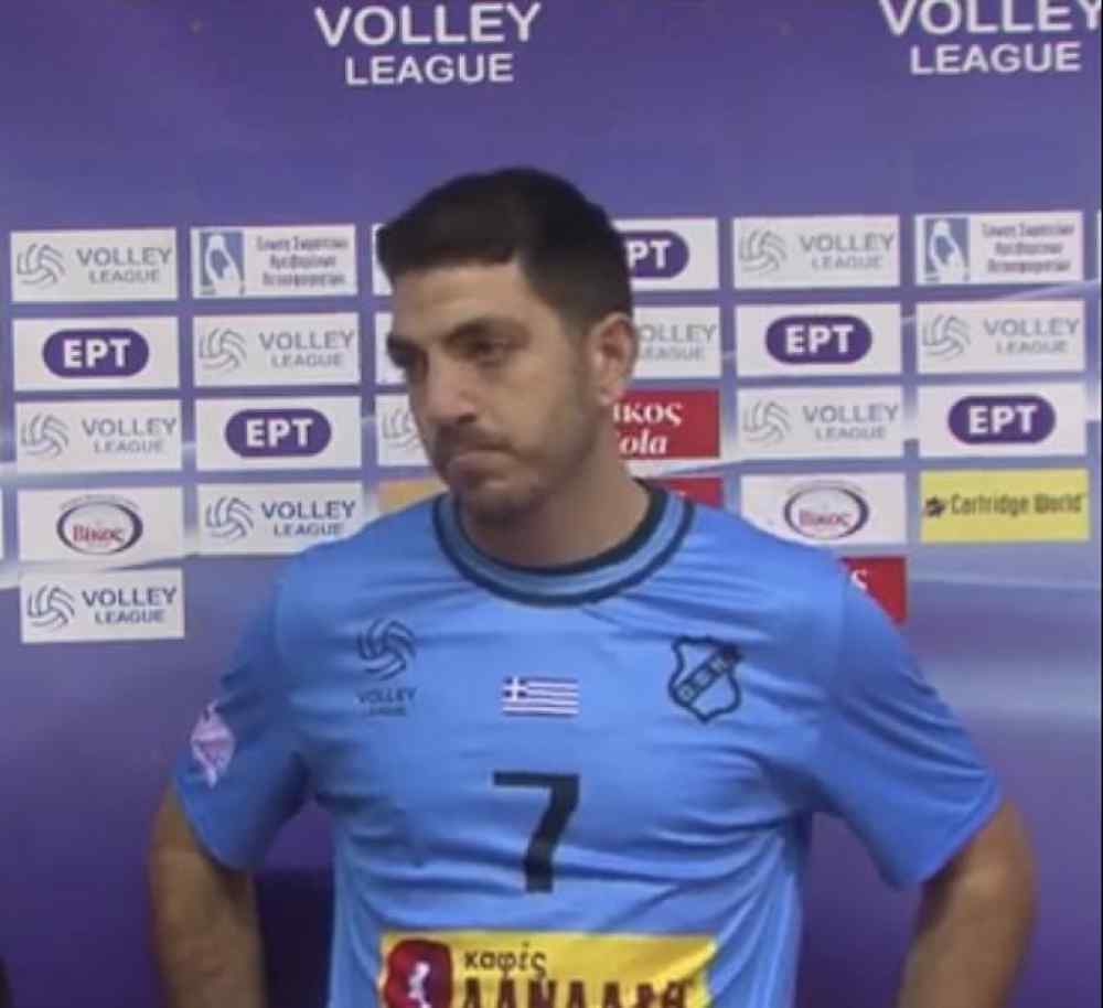 &Gamma;&iota;ώ&rho;&gamma;&omicron;&sigmaf; &Mu;&iota;&chi;&epsilon;&lambda;ά&kappa;&eta;&sigmaf;: "&Delta;&epsilon;&nu; &mu;&alpha;&sigmaf; &iota;&kappa;&alpha;&nu;&omicron;&pi;&omicron;&iota;&epsilon;ί &omicron; έ&nu;&alpha;&sigmaf; &beta;&alpha;&theta;&mu;ό&sigmaf;"