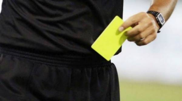 &Omicron; &delta;&iota;&alpha;&iota;&tau;&eta;&tau;ή&sigmaf; &pi;&omicron;&upsilon; &sigma;&phi;&upsilon;&rho;ί&zeta;&epsilon;&iota; &tau;&omicron;&nu; &Omicron;&Phi;&Eta; &sigma;&tau;&eta;&nu; &Epsilon;&lambda;&epsilon;&upsilon;&sigma;ί&nu;&alpha;
