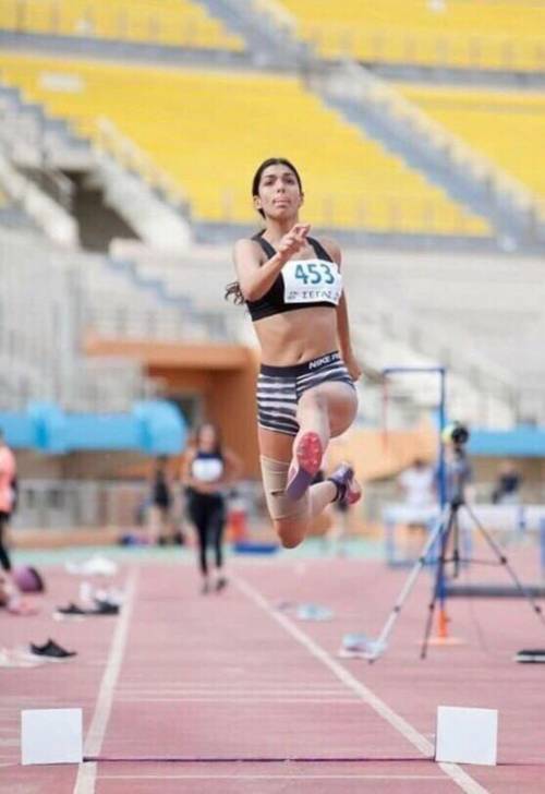 5&eta; &sigma;&tau;&eta;&nu; &Epsilon;&lambda;&lambda;ά&delta;&alpha; &eta; 16&chi;&rho;&omicron;&nu;&eta; &alpha;&theta;&lambda;ή&tau;&rho;&iota;&alpha; &tau;&omicron;&upsilon; &Omicron;&Phi;&Eta;