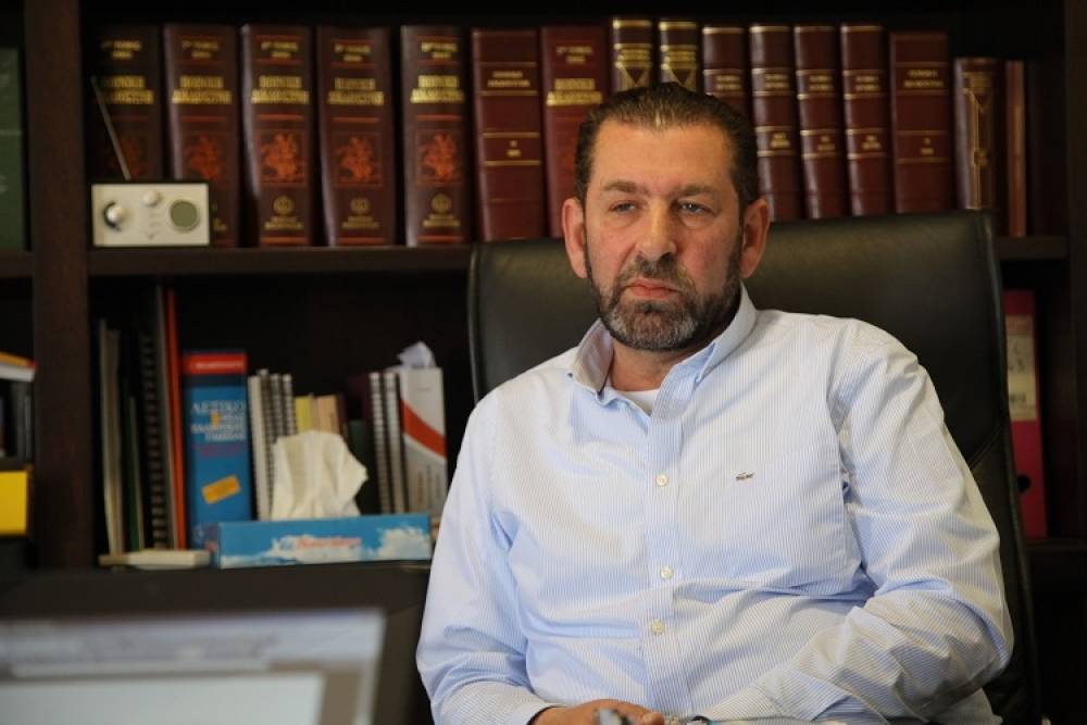 &Omicron; &Gamma;&iota;ώ&rho;&gamma;&omicron;&sigmaf; &Sigma;&tau;&epsilon;&iota;&alpha;&kappa;ά&kappa;&eta;&sigmaf; &nu;έ&omicron;&sigmaf; &pi;&rho;ό&epsilon;&delta;&rho;&omicron;&sigmaf; &tau;&omicron;&upsilon; &Epsilon;&rho;&alpha;&sigma;&iota;&tau;έ&chi;&nu;&eta; &Epsilon;&rho;&gamma;&omicron;&tau;έ&lambda;&eta;