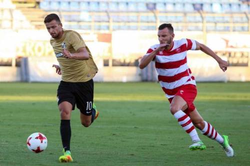 &Delta;&epsilon;ί&tau;&epsilon; &Omicron;&Lambda;&Omicron; &tau;&omicron; &pi;&alpha;&iota;&chi;&nu;ί&delta;&iota; &Pi;&lambda;&alpha;&tau;&alpha;&nu;&iota;ά&sigmaf;-&Omicron;&Phi;&Eta; 0-1 &mu;έ&sigma;&alpha; &alpha;&pi;&omicron; &tau;&omicron; O&Phi;&Eta;-&Tau;V (VIDEO)