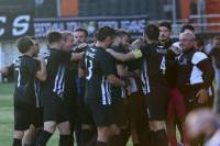 &Omicron; &Mu;ά&nu;&omicron;&sigmaf; &mu;&epsilon; &delta;&upsilon;&omicron; &gamma;&kappa;&omicron;&lambda; ...&nu;&tau;ύ&theta;&eta;&kappa;&epsilon; &Beta;&omicron;&upsilon;ό &kappa;&alpha;&iota; &omicron; &Omicron;&Phi;&Eta; έ&kappa;&alpha;&nu;&epsilon; &tau;&omicron; 3&Chi;3