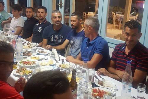 &Delta;&epsilon;ί&pi;&nu;&omicron; &kappa;&alpha;&iota;...&mu;&epsilon;&tau;&alpha;&gamma;&rho;&alpha;&phi;ή &sigma;&tau;&omicron;&nu; &Pi;&Omicron;&Alpha;!