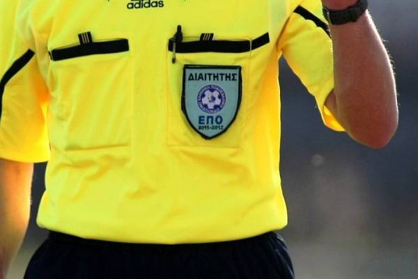 &Omicron; &delta;&iota;&alpha;&iota;&tau;&eta;&tau;ή&sigmaf; &pi;&omicron;&upsilon; &sigma;&phi;&upsilon;&rho;ί&zeta;&epsilon;&iota; &tau;&omicron;&nu; &Omicron;&Phi;&Eta; &sigma;&tau;&iota;&sigmaf; &Sigma;έ&rho;&rho;&epsilon;&sigmaf;