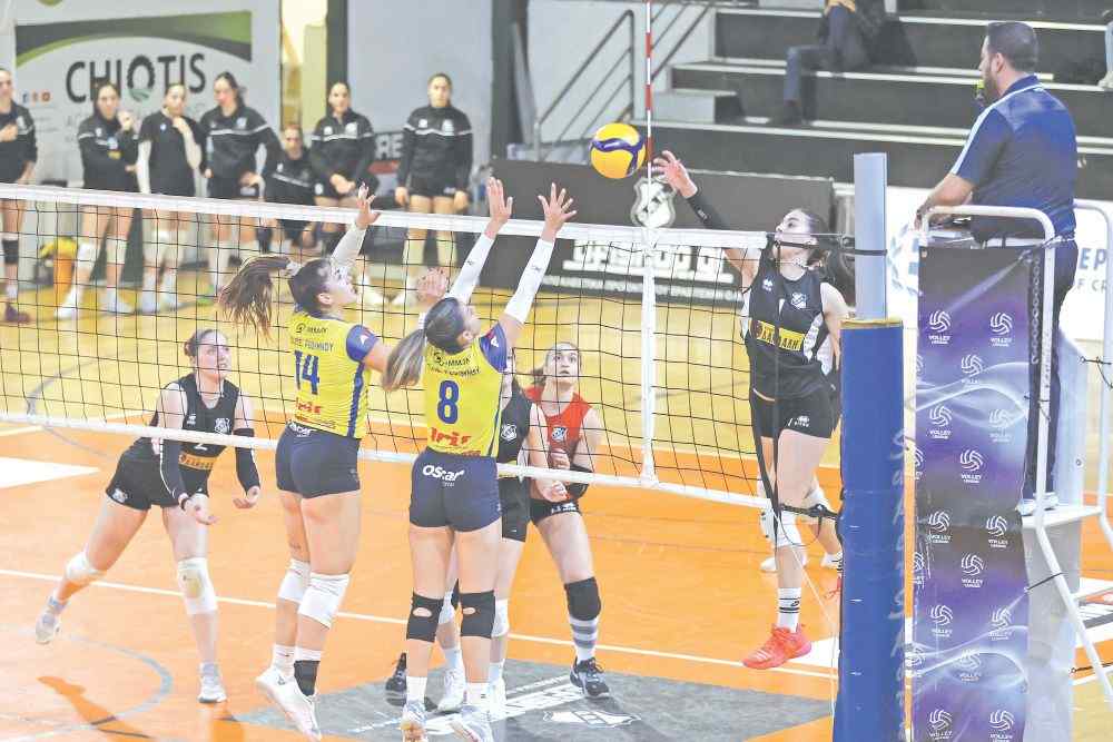 &Sigma;&tau;&eta;&nu; 6&eta; &theta;έ&sigma;&eta; &tau;&eta;&sigmaf; &Alpha;2 &xi;&alpha;&nu;ά &tau;&alpha; &tau;&rho;&omicron;&mu;&epsilon;&rho;ά &kappa;&omicron;&rho;ί&tau;&sigma;&iota;&alpha; &tau;&omicron;&upsilon; &Omicron;&Phi;&Eta;