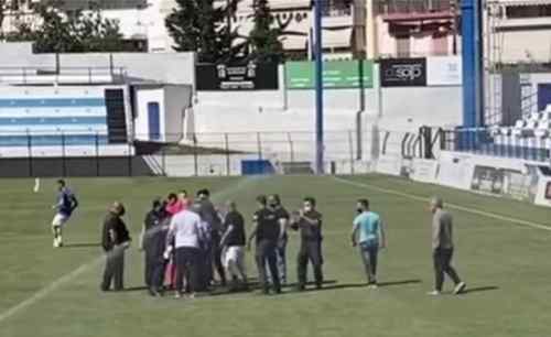 &Tau;&omicron; "&nu;&tau;&omicron;ύ" &sigma;&tau;&omicron;&nu; &delta;&iota;&alpha;&iota;&tau;&eta;&tau;ή