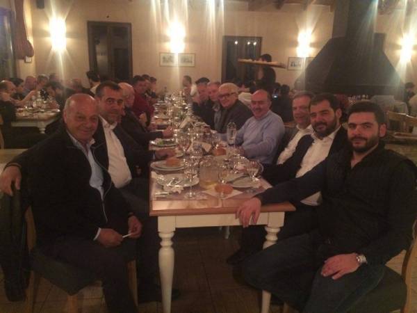 &Omicron; &Alpha;&nu;&tau;ώ&nu;&eta;&sigmaf; &Kappa;&alpha;&rho;ά&tau;&zeta;&eta;&sigmaf; ά&nu;&alpha;&psi;&epsilon; &tau;&eta; &phi;&lambda;ό&gamma;&alpha; &tau;&eta;&sigmaf; &epsilon;&lambda;&pi;ί&delta;&alpha;&sigmaf; &sigma;&tau;&omicron;&nu; &Omicron;&Phi;&Eta;