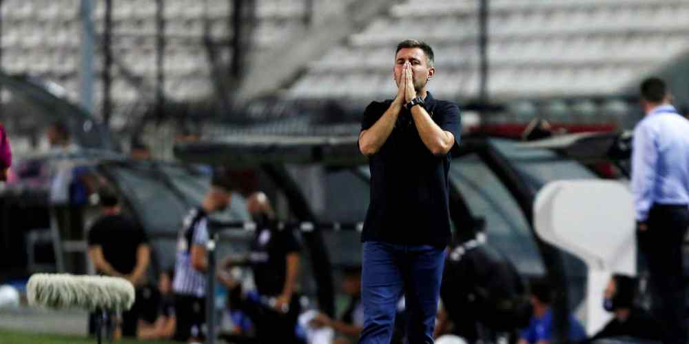 &Omicron; &Sigma;ί&mu;&omicron;&sigmaf; &delta;&epsilon;&nu; &epsilon;ί&pi;&epsilon; &lambda;έ&xi;&eta; &gamma;&iota;&alpha; &tau;&omicron; &pi;έ&nu;&alpha;&lambda;&tau;&iota;