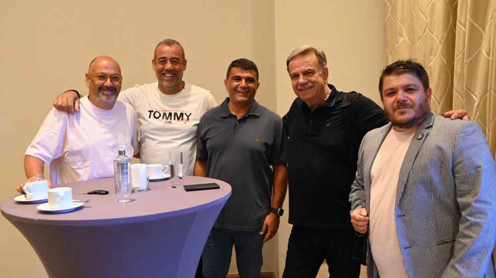 "&Omicron;&iota; &epsilon;&pi;&iota;&chi;&epsilon;&iota;&rho;ή&sigma;&epsilon;&iota;&sigmaf; &tau;&omicron;&upsilon; &Eta;&rho;&alpha;&kappa;&lambda;&epsilon;ί&omicron;&upsilon; &kappa;&alpha;&iota; &tau;&eta;&sigmaf; &Kappa;&rho;ή&tau;&eta;&sigmaf; &nu;&alpha; έ&rho;&theta;&omicron;&upsilon;&nu; &kappa;&omicron;&nu;&tau;ά &sigma;&tau;&omicron; &beta;ό&lambda;&epsilon;ϊ &tau;&omicron;&upsilon; &Omicron;&Phi;&Eta;"