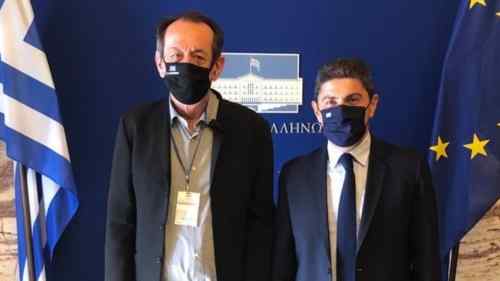 &Omicron; &Gamma;&iota;ά&nu;&nu;&eta;&sigmaf; &Rho;ά&lambda;&lambda;&eta;&sigmaf; &mu;έ&lambda;&omicron;&sigmaf; &tau;&eta;&sigmaf; &Epsilon;&Epsilon;&Alpha; &mu;&epsilon;&tau;ά &alpha;&pi;&omicron; &pi;&rho;ό&tau;&alpha;&sigma;&eta; &tau;&omicron;&upsilon; &Lambda;&epsilon;&upsilon;&tau;έ&rho;&eta; &Alpha;&upsilon;&gamma;&epsilon;&nu;ά&kappa;&eta;