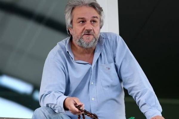 &Omicron; &epsilon;&upsilon;ά&lambda;&omega;&tau;&omicron;&sigmaf; &Omicron;&Phi;&Eta; &delta;έ&chi;&epsilon;&tau;&alpha;&iota; &pi;ύ&rho; &kappa;&alpha;&tau;ά &beta;&omicron;ύ&lambda;&eta;&sigma;&eta;!