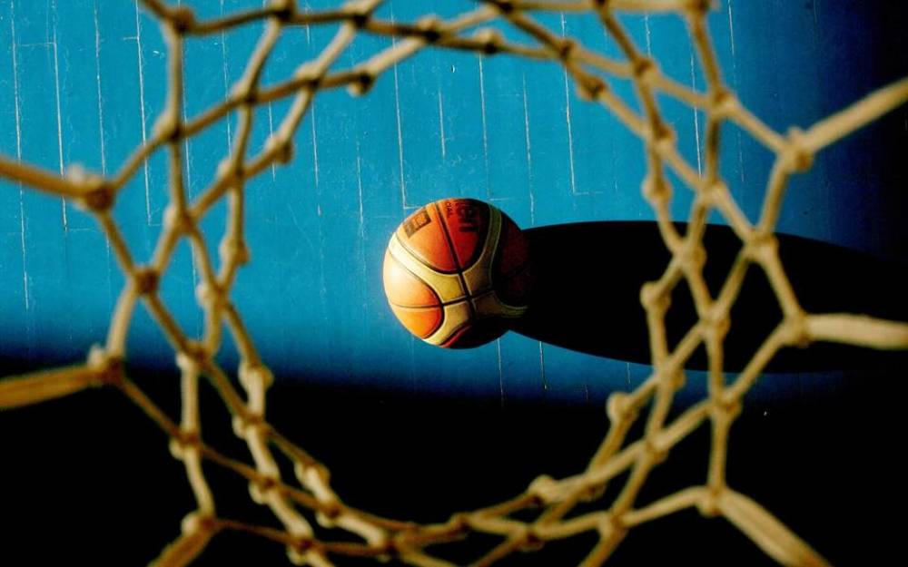&Epsilon;&pi;&alpha;&iota;&zeta;&alpha;&nu; &mu;&pi;ά&sigma;&kappa;&epsilon;&tau; &kappa;&alpha;&iota; &tau;&omicron;&upsilon;&sigmaf;...&sigma;&upsilon;&nu;έ&lambda;&lambda;&alpha;&beta;&alpha;&nu;