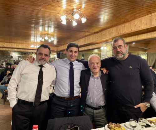 &Kappa;&omicron;&nu;&tau;ά &sigma;&tau;&omicron;&nu; &Pi;&Alpha;&Omicron;&Kappa;&rho;&omicron;&upsilon;&sigma;ώ&nu;&alpha; &omicron; &Epsilon;&rho;&alpha;&sigma;&iota;&tau;έ&chi;&nu;&eta;&sigmaf; &Omicron;&Phi;&Eta;