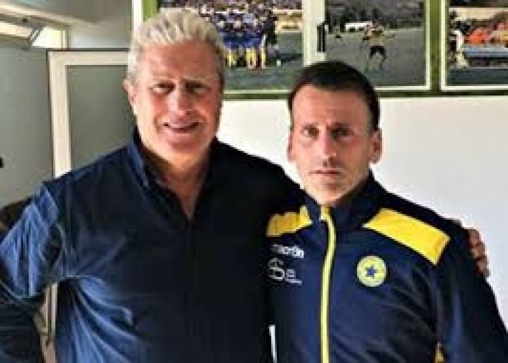&Pi;&rho;&omicron;&pi;&omicron;&nu;&eta;&tau;ή&sigmaf; ...&Kappa;&iota;ά&sigma;&sigma;&omicron;&sigmaf;!