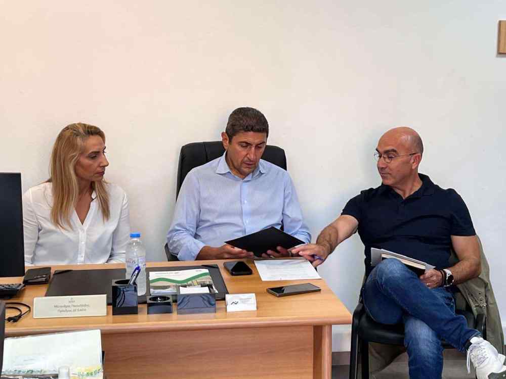 &Eta; &Delta;&iota;&omicron;&iota;&kappa;&omicron;ύ&sigma;&alpha; &Epsilon;&pi;&iota;&tau;&rho;&omicron;&pi;ή &tau;&omicron;&upsilon; &Epsilon;&Alpha;&Kappa;&Eta; &sigma;&upsilon;&nu;&alpha;&nu;&tau;ή&theta;&eta;&kappa;&epsilon; &mu;&epsilon; &tau;&omicron;&nu; &Lambda;&epsilon;&upsilon;&tau;έ&rho;&eta; &Alpha;&upsilon;&gamma;&epsilon;&nu;ά&kappa;&eta;