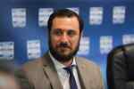 E&rho;&alpha;&sigma;&iota;&tau;έ&chi;&nu;&eta;&sigmaf; &Omicron;&Phi;&Eta;: "&Tau;&iota;&mu;&eta;&tau;&iota;&kappa;ή &eta; &epsilon;&kappa;&lambda;&omicron;&gamma;ή &tau;&omicron;&upsilon; &Mu;&eta;&nu;ά &Lambda;&upsilon;&sigma;ά&nu;&delta;&rho;&omicron;&upsilon;"