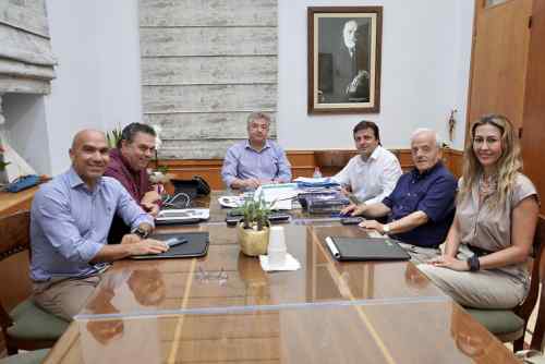 &Tau;&alpha; &epsilon;ί&pi;&alpha;&nu; &mu;&epsilon; &tau;&omicron;&nu; &Pi;&epsilon;&rho;&iota;&phi;&epsilon;&rho;&epsilon;&iota;ά&rho;&chi;&eta;