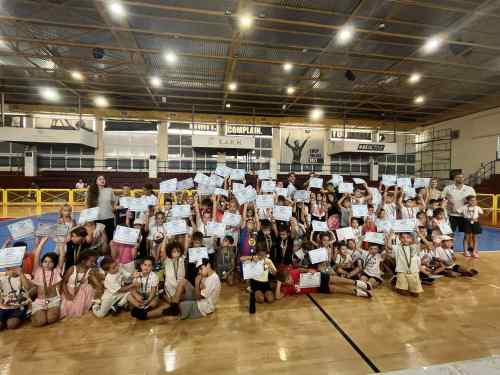 &Phi;&iota;&nu;ά&lambda;&epsilon; &mu;&epsilon;&tau;ά &alpha;&pi;&omicron; 12 &epsilon;&beta;&delta;&omicron;&mu;ά&delta;&epsilon;&sigmaf;, &sigma;&tau;&omicron; &Omicron;&Phi;&Eta; Summer Camp!