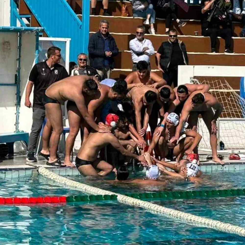 &Phi;&iota;&nu;ά&lambda;&epsilon; &sigma;&tau;&eta;&nu; &Alpha;2 &mu;&epsilon; &pi;&alpha;&rho;&alpha;&mu;&omicron;&nu;ή &kappa;&alpha;&iota; &nu;ί&kappa;&eta; &mu;&alpha;&gamma;&kappa;&iota;ά&sigmaf; &gamma;&iota;&alpha; &tau;&omicron;&nu; &Omicron;&Phi;&Eta; &mu;&epsilon; &gamma;&kappa;&omicron;&lambda; &sigma;&tau;&eta;&nu; &epsilon;&kappa;&pi;&nu;&omicron;ή!