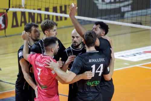 &Pi;ή&gamma;&alpha;&sigma;&omicron;&sigmaf; &Pi;&omicron;&lambda;ί&chi;&nu;&eta;&sigmaf;-&Omicron;&Phi;&Eta; 0-3: &Tau;&alpha; Highlights (VIDEO)